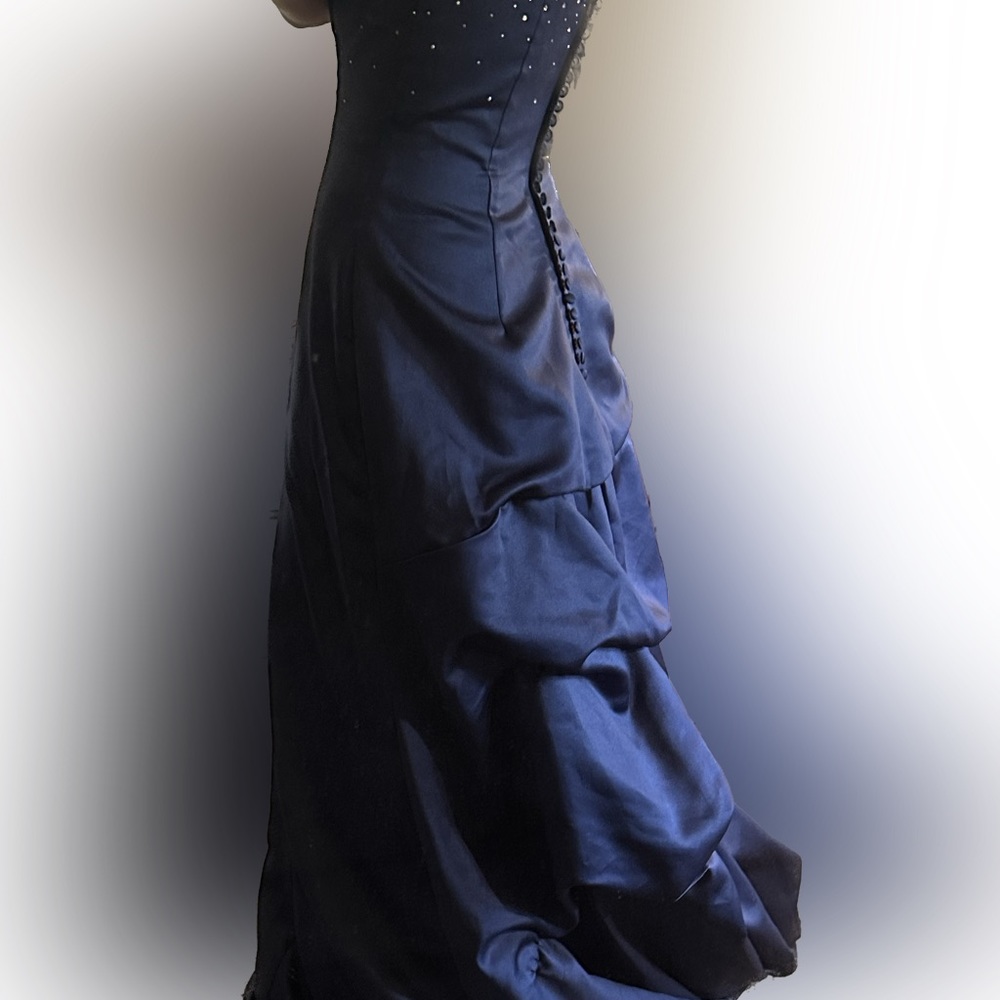 Bari jay beautiful dress